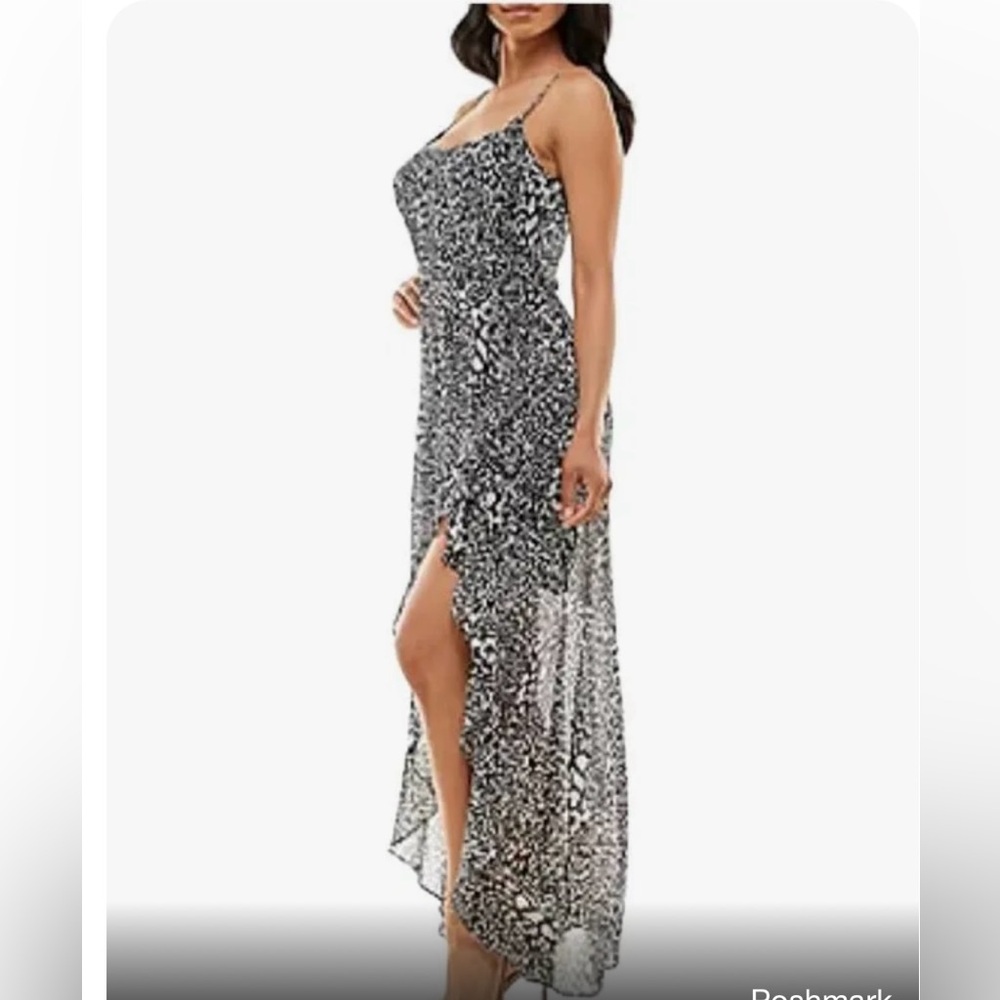 Premier Amour Sleeveless Animal Print Maxi dress ✨